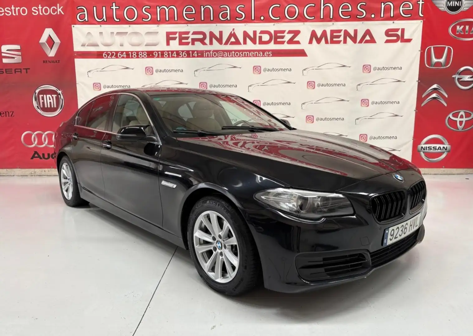 BMW 518 518d Schwarz - 1