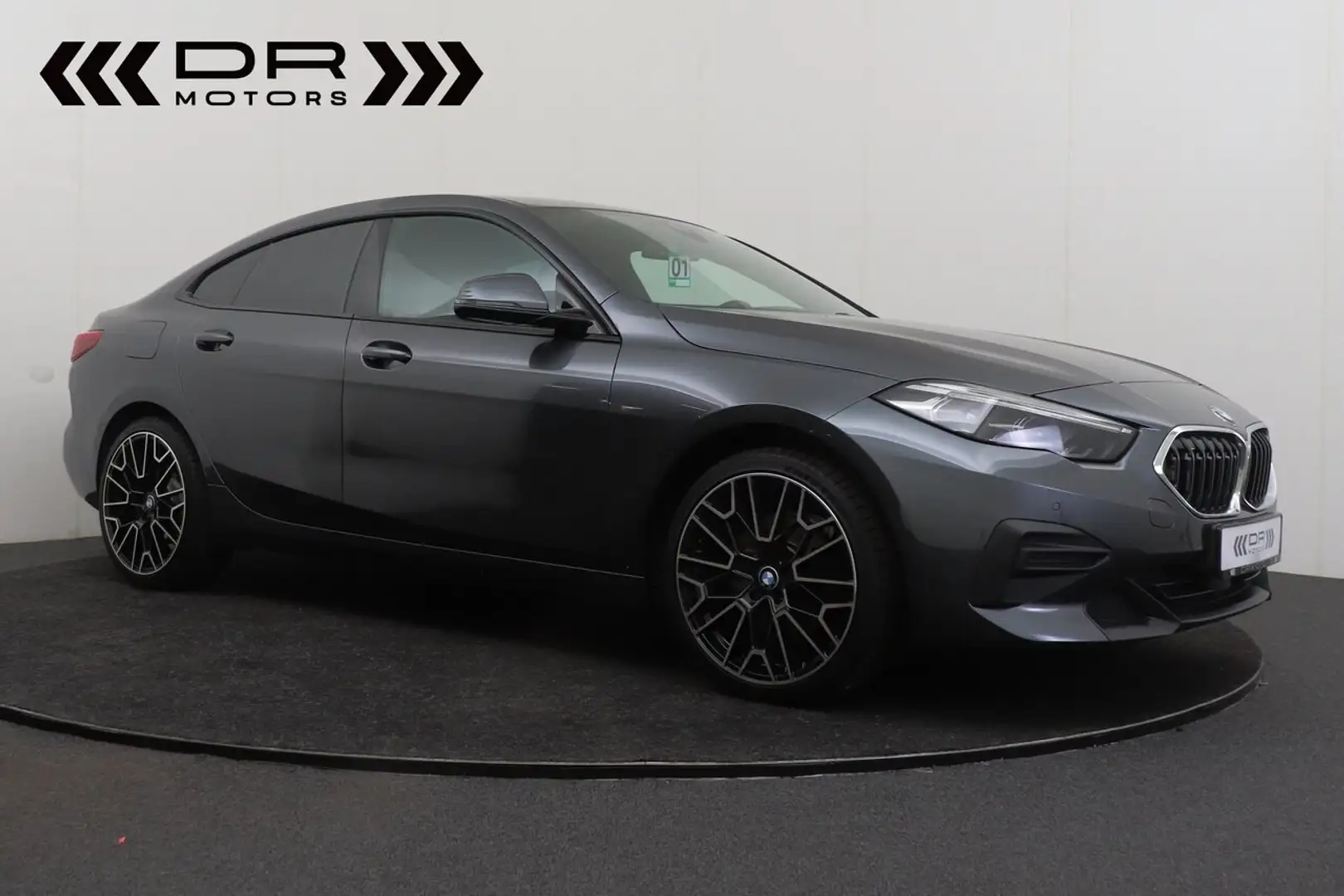 BMW 216 LEDER - APPLE CARPLAY - VERWARMDE ZETELS EN STUUR Gris - 2