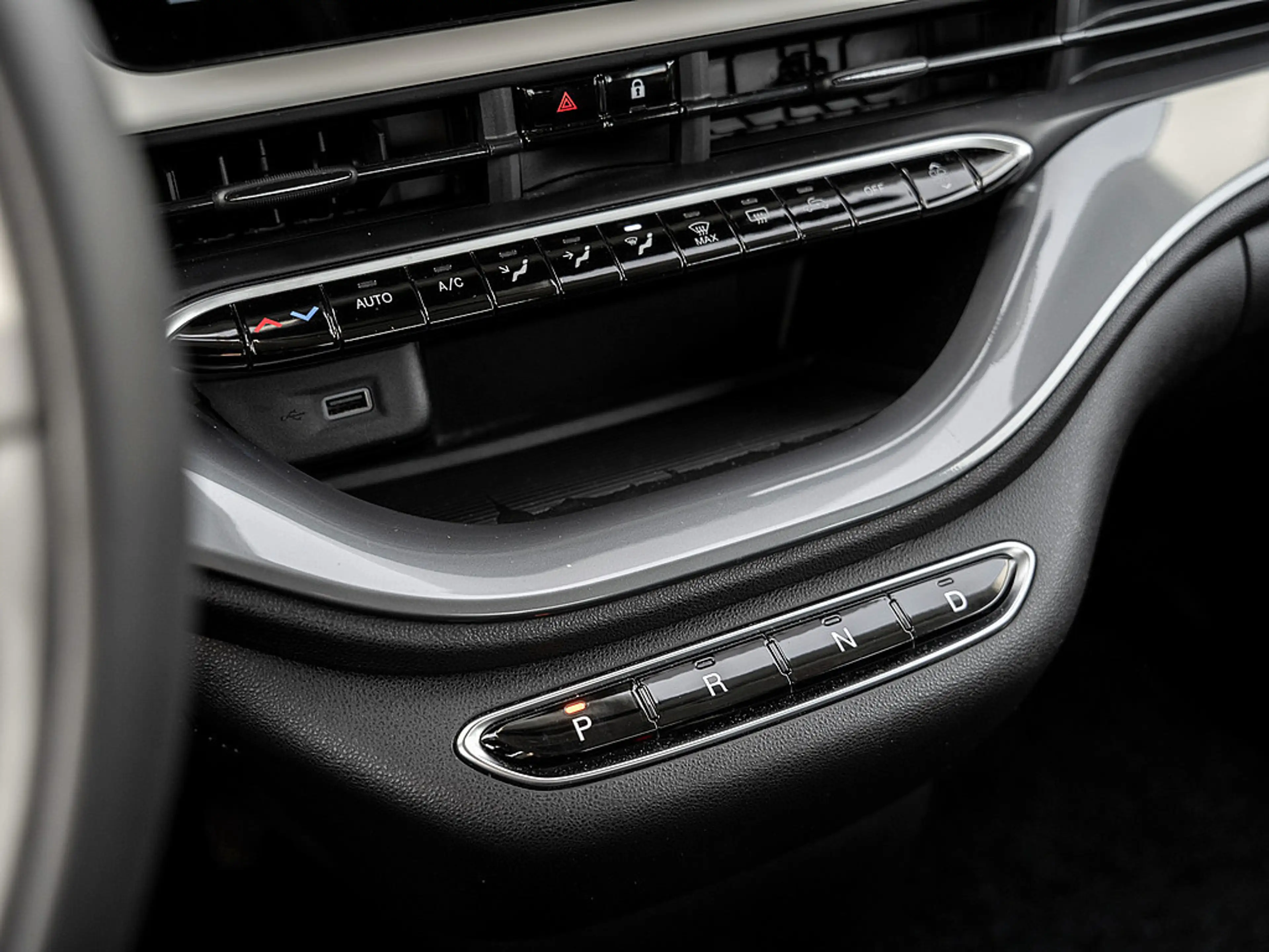 Fiat 500e Base 42kWh - CarPlay, Klimaautomatik, uv — photo 9