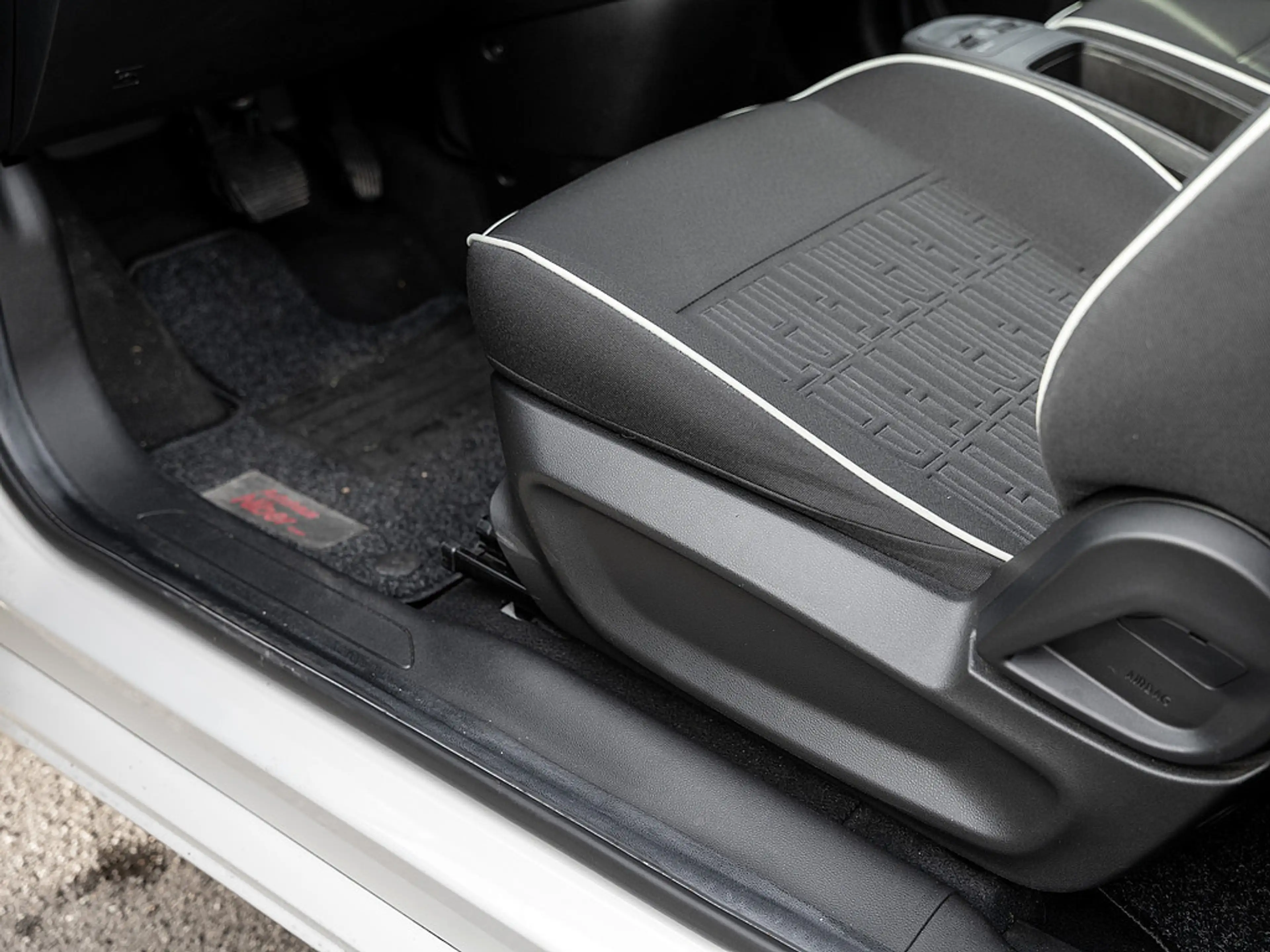 Fiat 500e Base 42kWh - CarPlay, Klimaautomatik, uv — photo 15