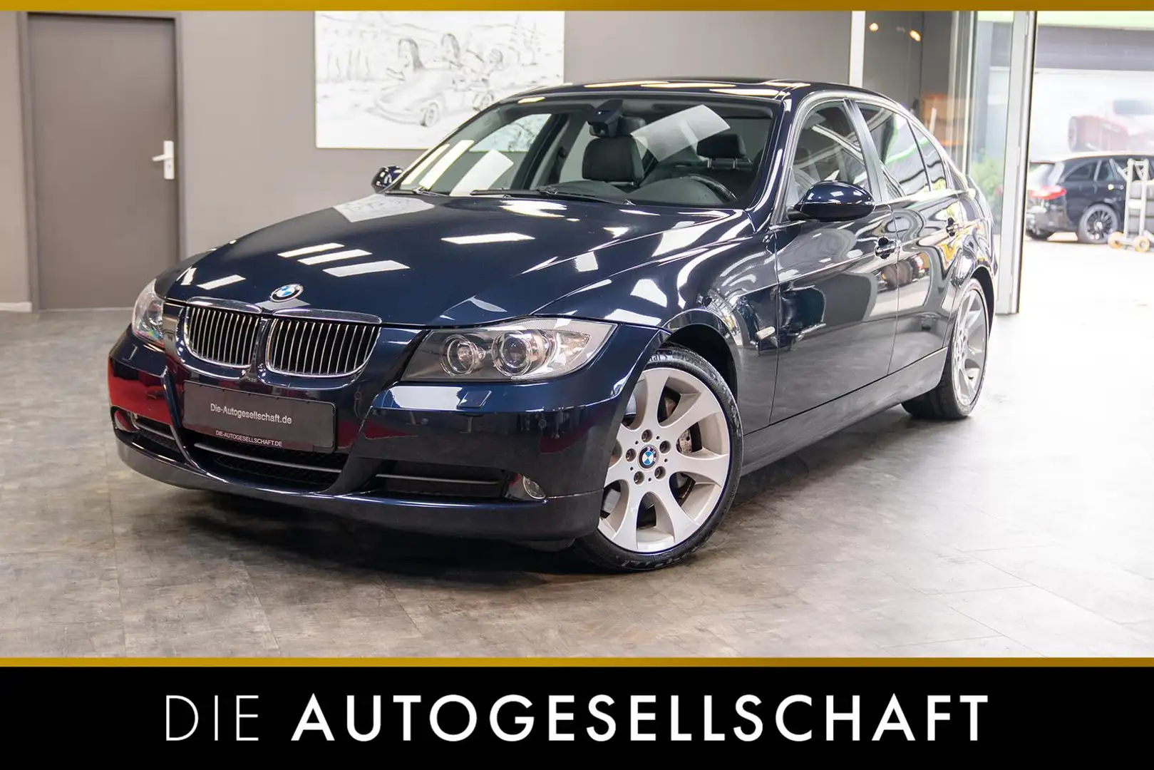 BMW 330 BMW 330i LIMOUSINE*XENON*LEDER*NAVI*GSD*SHZ* Blau - 1