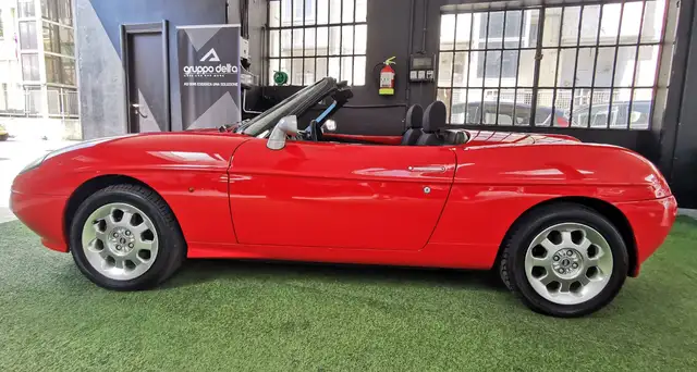 Fiat Barchetta view 2