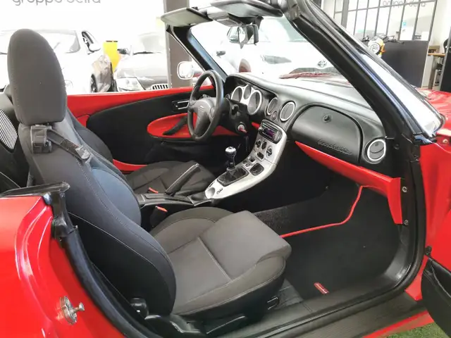Fiat Barchetta view 8