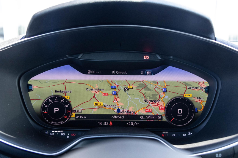 Audi TT Roadster 2.0 TFSI quattro Pro Line + — photo 17