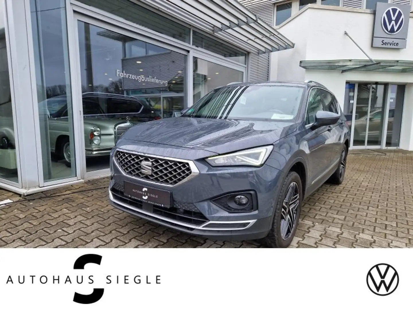 SEAT Tarraco 2.0 TSI Xcellence 4Drive DSG Leder AHK Navi LED AC Grau - 1