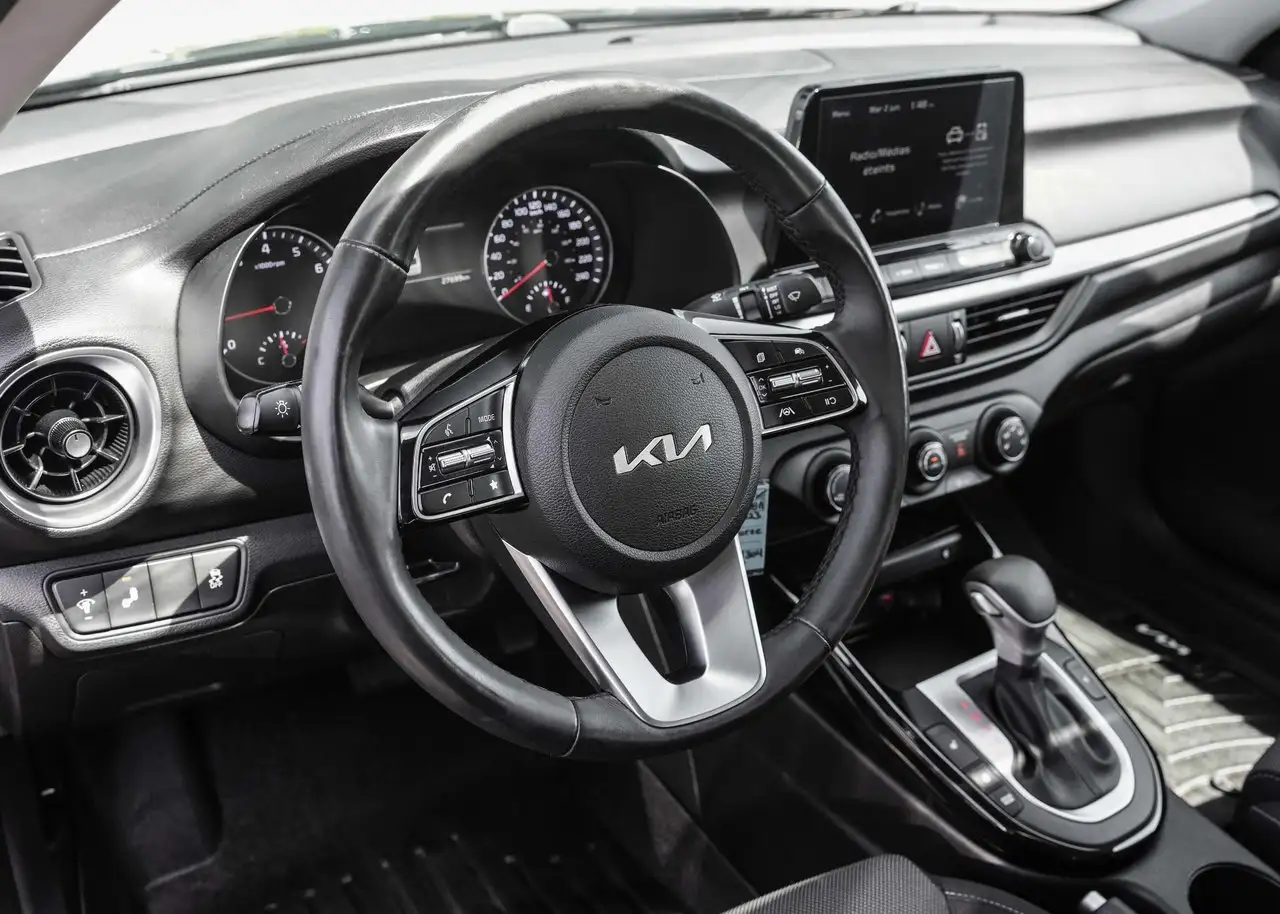 Kia Forte снимка Kia Forte