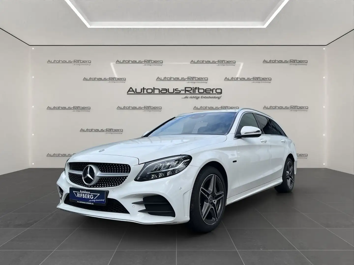 Mercedes-Benz C 300 T e 9-G AMG Business Plus/LED/Navi/18Zoll Blanco - 1