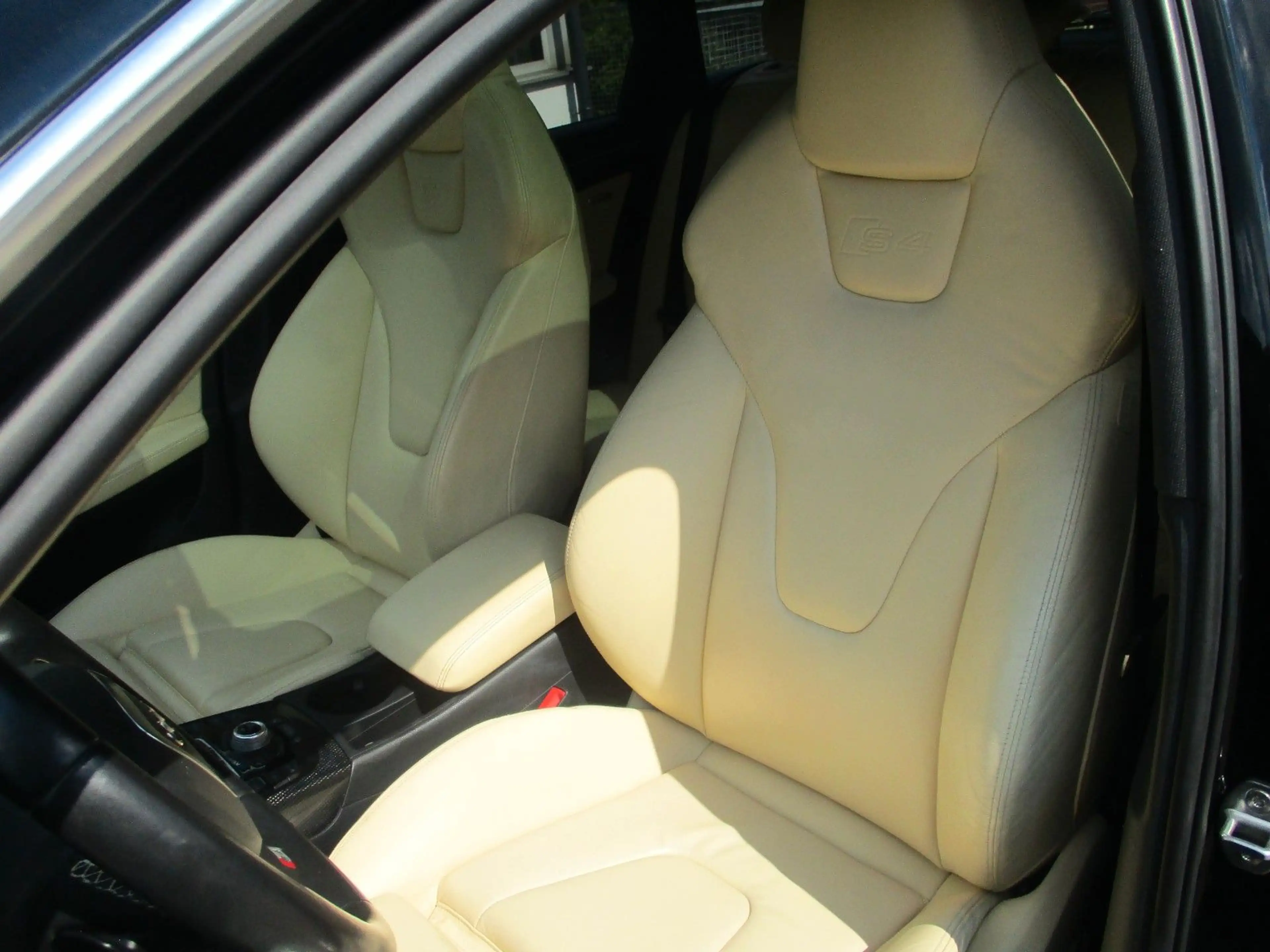 Audi S4 Avant 3.0 TFSI quattro+ABT+Sehr Gepflegt — photo 15