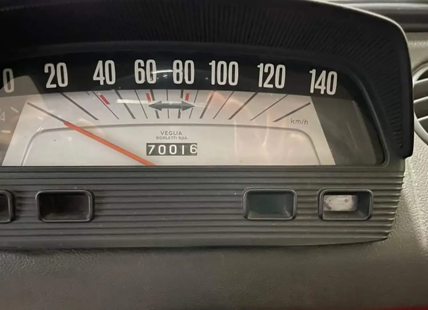 Fiat 850 Fiat 850 Rot - 2