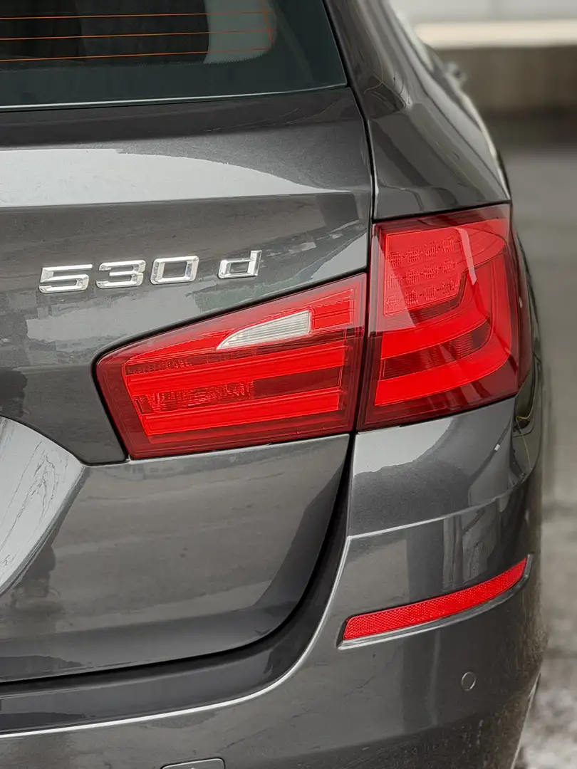BMW 530 Pano*Headup*Softclose Grau - 1
