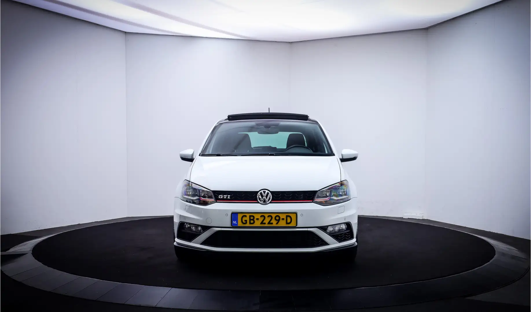 Volkswagen Polo GTI 1.8 TSI DSG ORG NL! PANO | FULL LED | SPORT SELECT Wit - 2