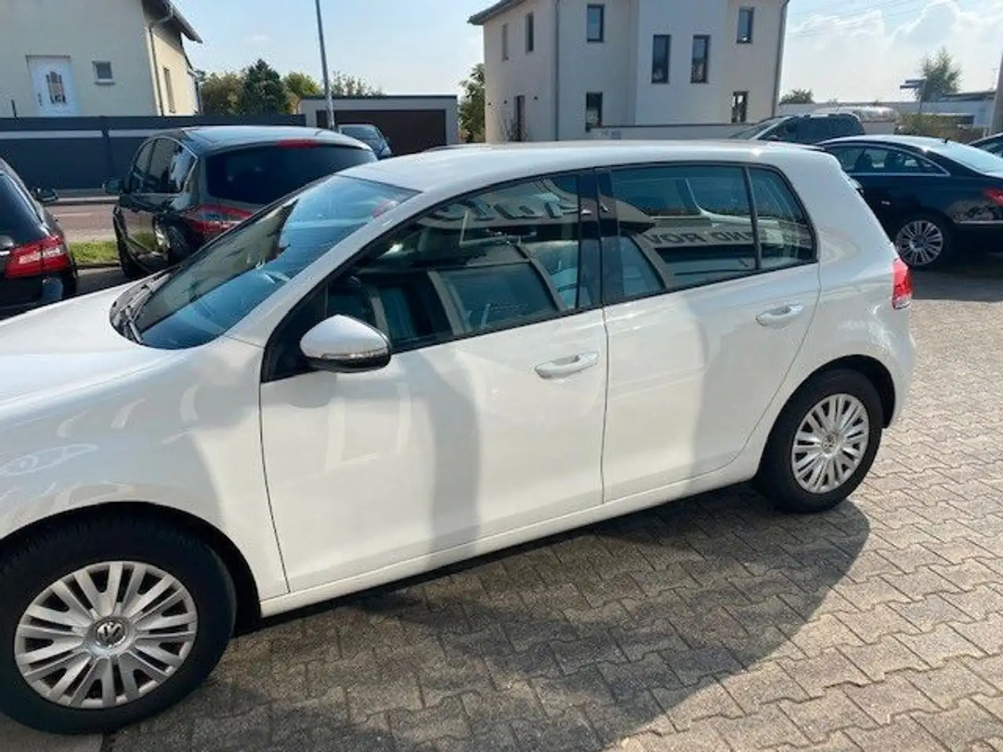 Volkswagen Golf VI Trendline Weiß - 2