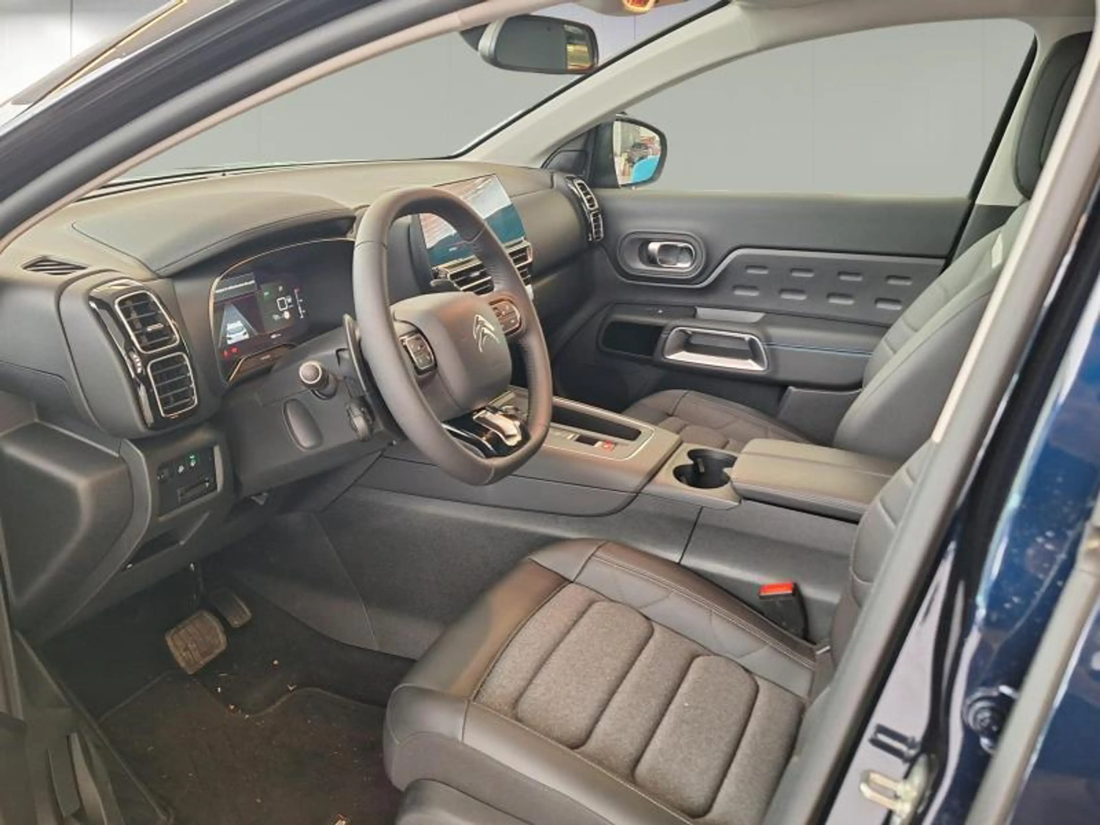 Citroen C5 Aircross Max — photo 11