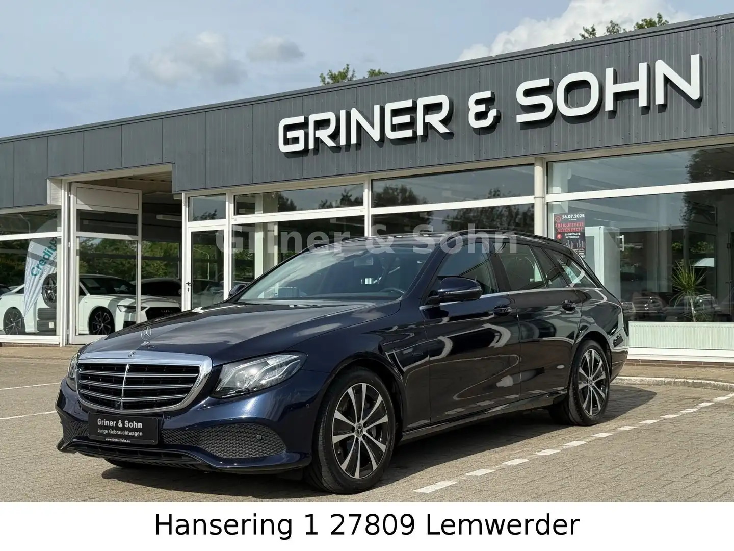 Mercedes-Benz E 300 de T-Modell,Widescreen,HUD,360.AHK,3,49% Albastru - 1