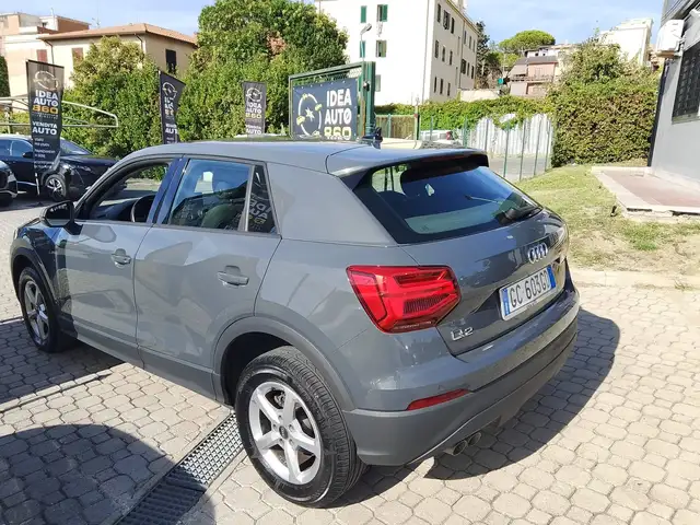 Audi Q2 view 6