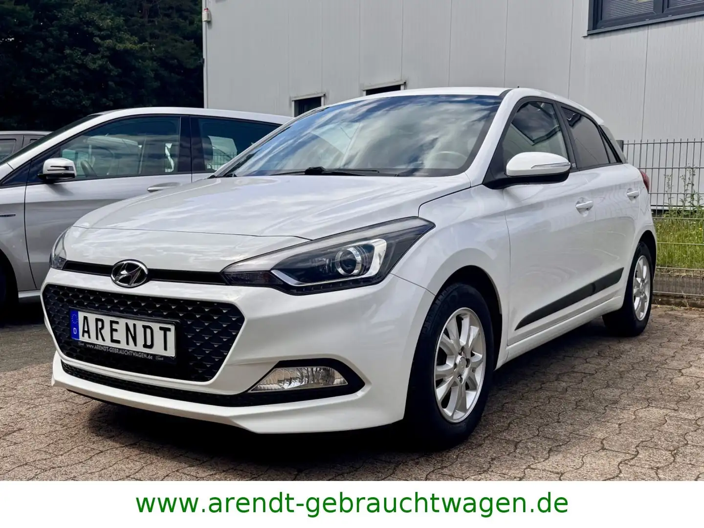 Hyundai i20 Passion Weiß - 1