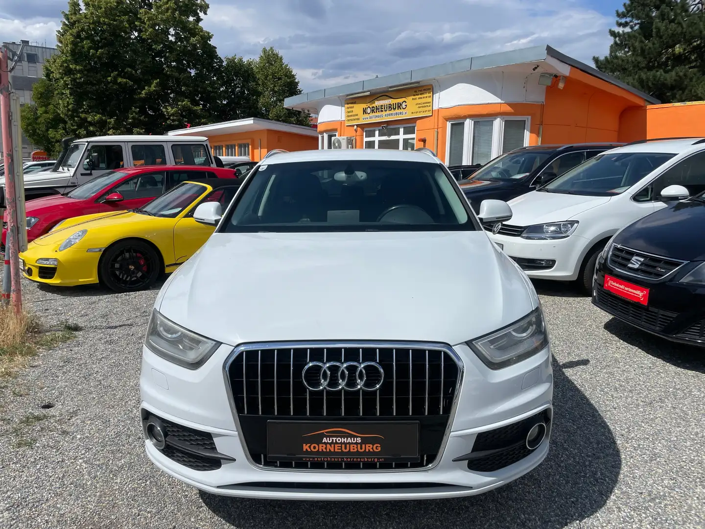 Audi Q3 2.0 TDI ///S-Line*1.Besitz*NAVI*KLIMA*PDC* Weiß - 2