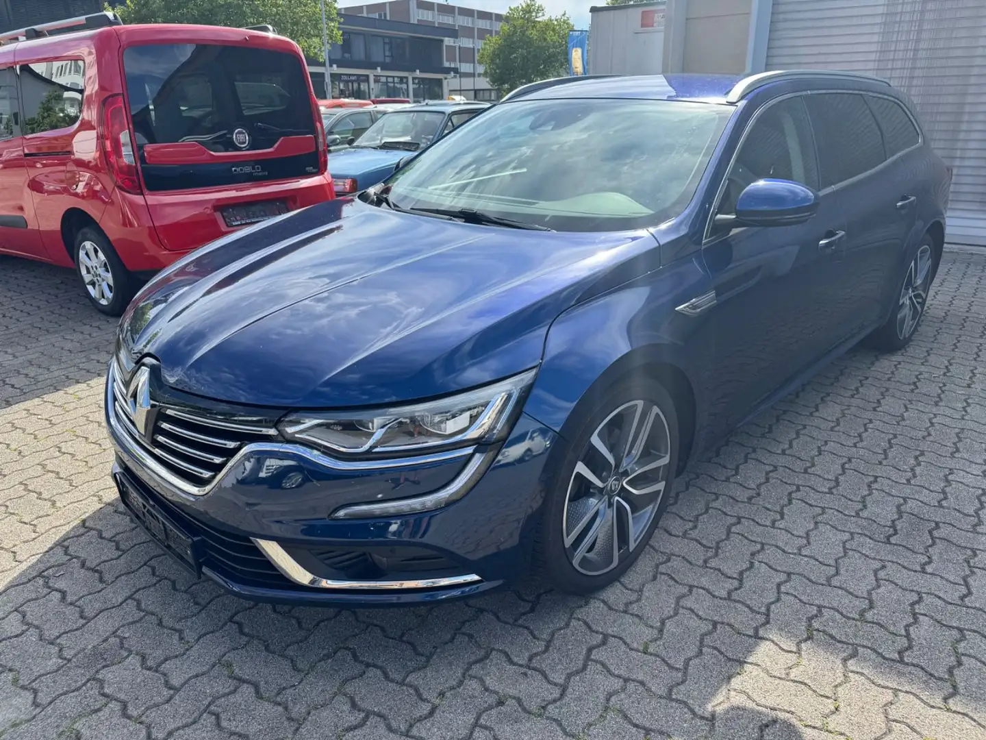 Renault Talisman Grandtour Intens Blue - 2