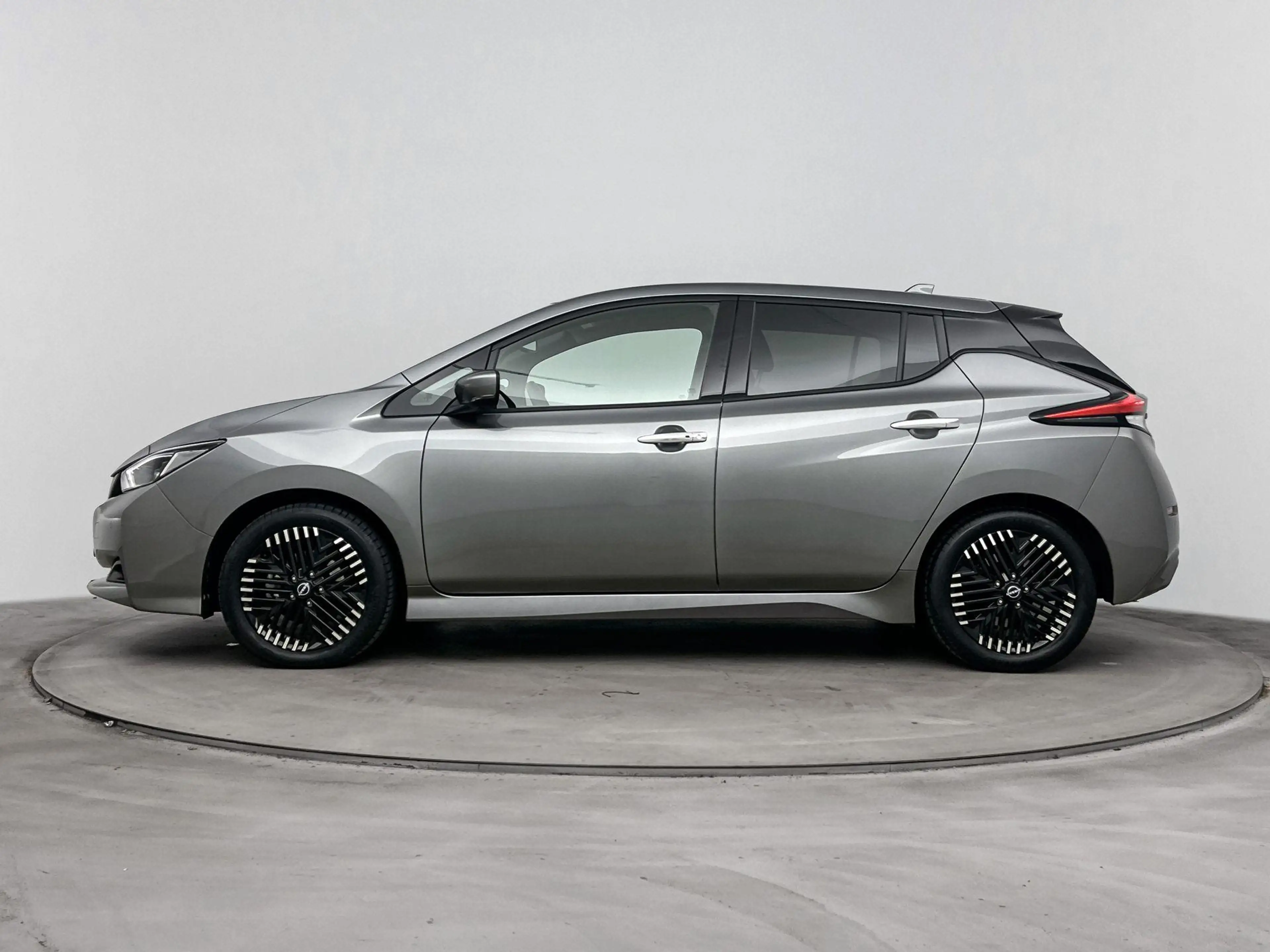 Nissan Leaf N-Connecta 39 kWh | Airco | Apple Carplay/Android — photo 2