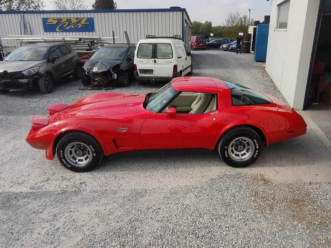 Chevrolet Corvette C3 T top L82, foto 2