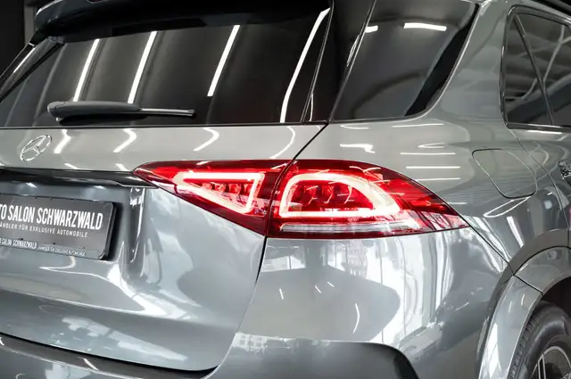 Mercedes-Benz Gle view 10