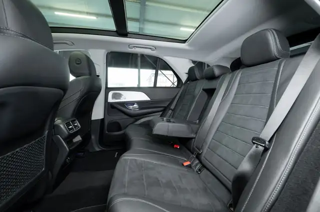 Mercedes-Benz Gle view 15