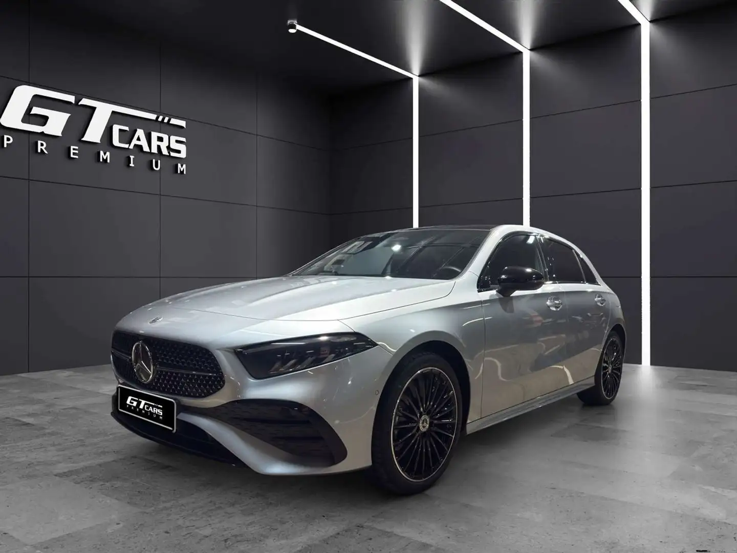 Mercedes-Benz A 250 250e AMG Plateado - 1