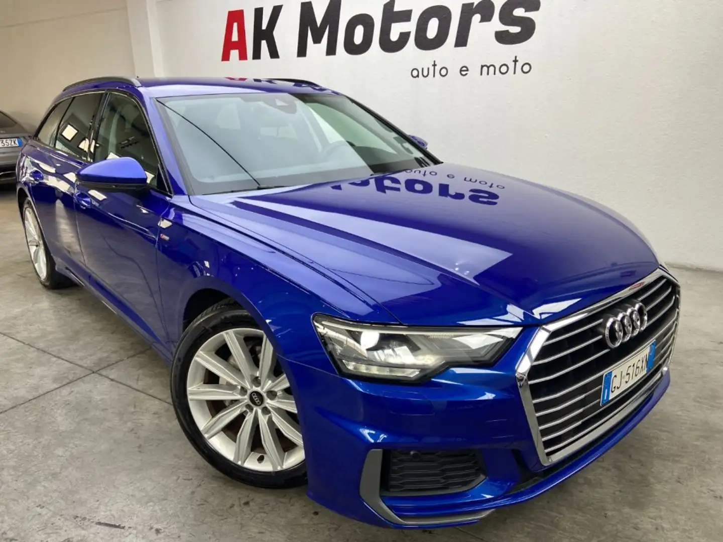 Audi A6 Avant 35 2.0 TDI S tronic S Line Sport Bleu - 1