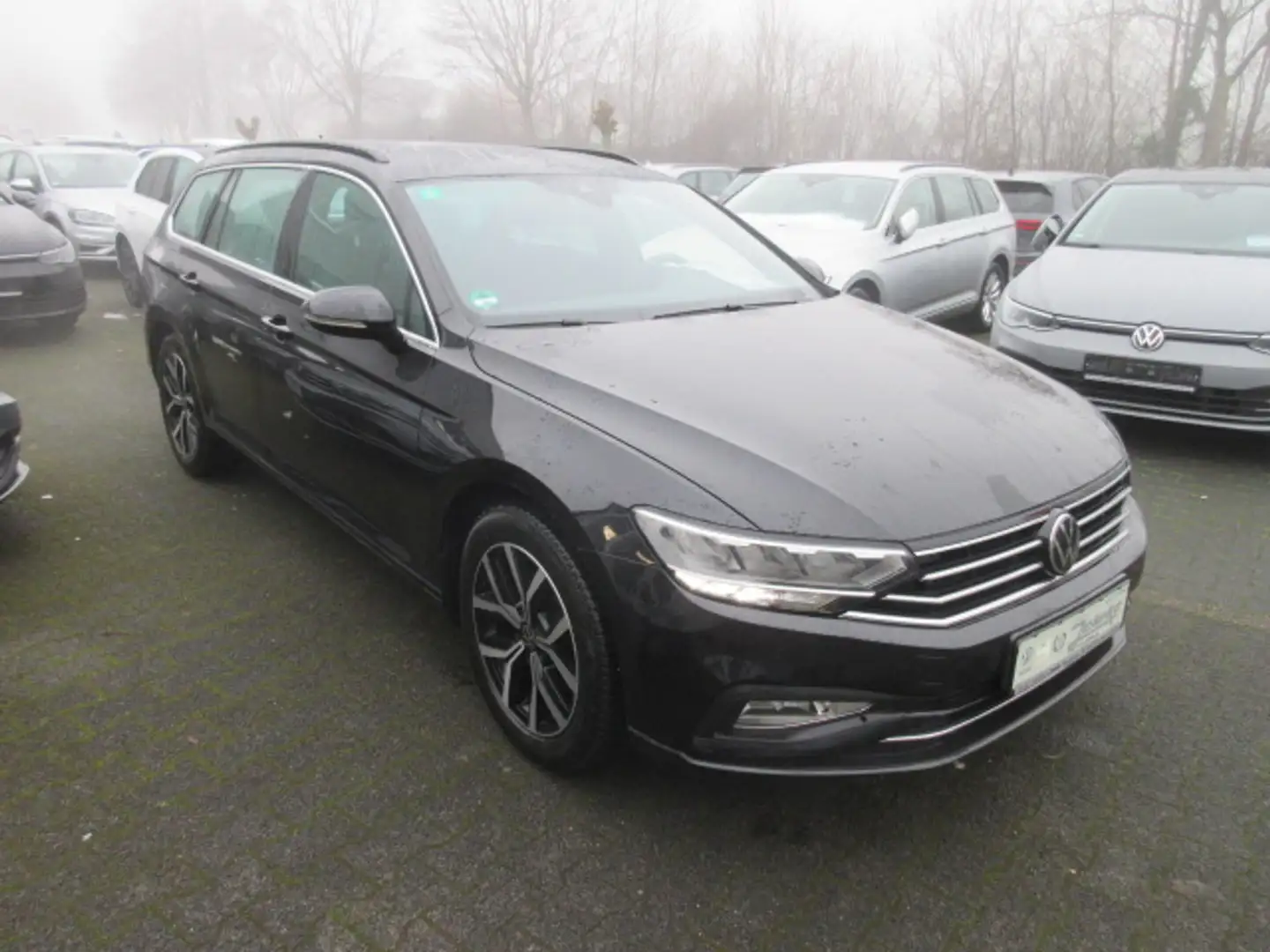 Volkswagen Passat Variant Business 2.0 TDI DSG NAVI KAMERA ALU APS SITZHEIZU Black - 1