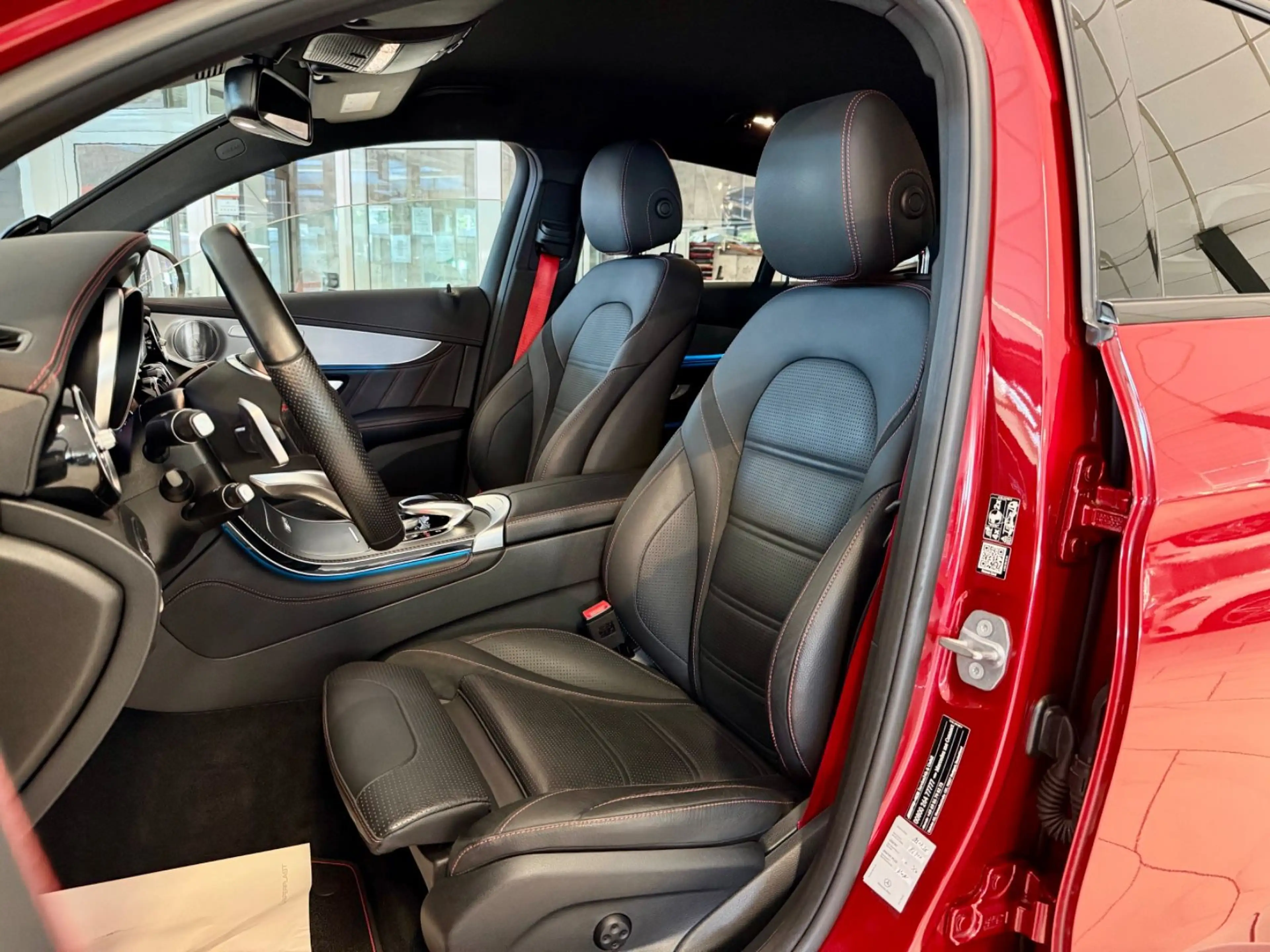 Mercedes-Benz GLC 43 AMG COUPE BURMESTER NIGHT AHK 360 DESIGNO — photo 14