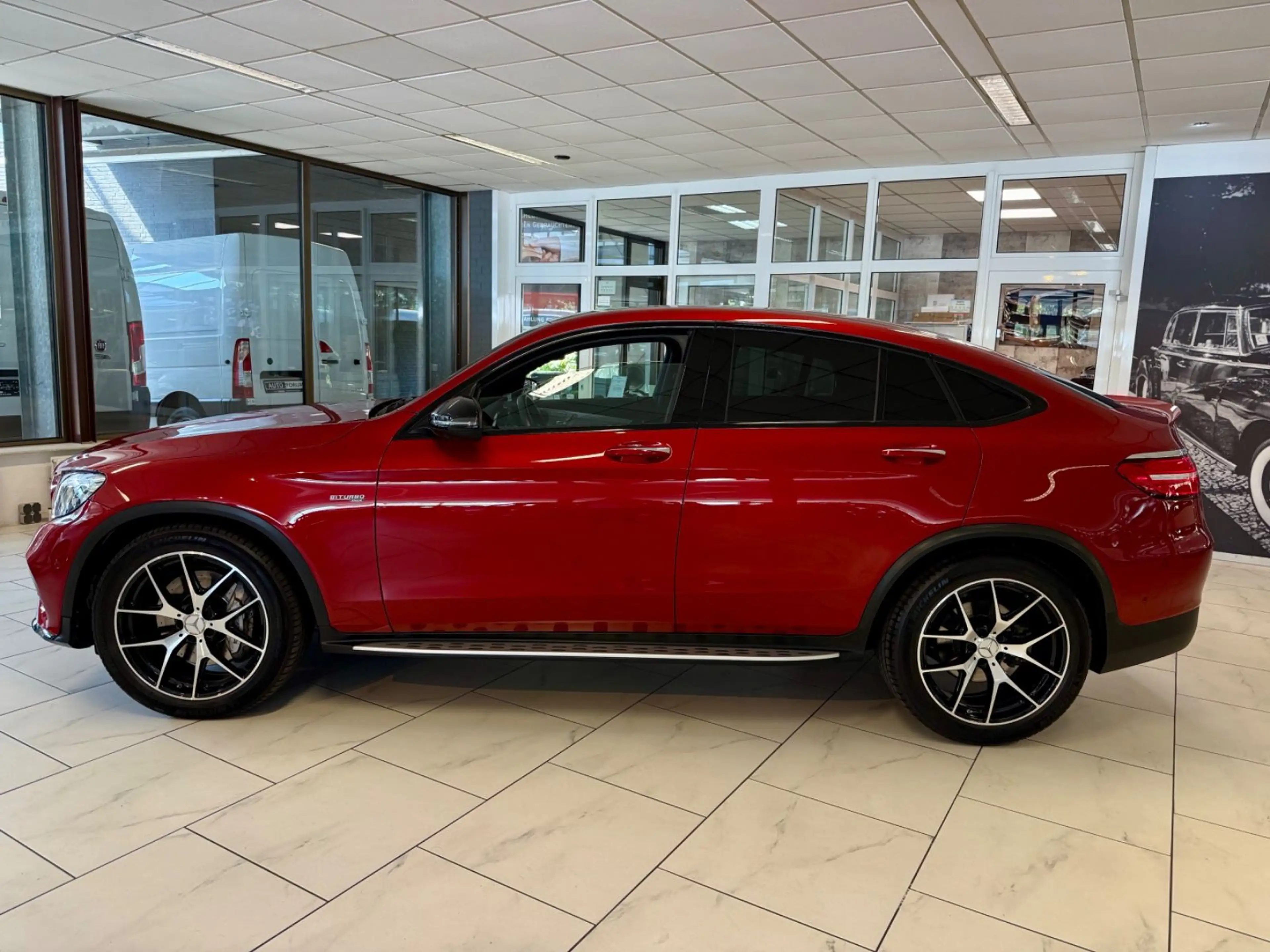 Mercedes-Benz GLC 43 AMG COUPE BURMESTER NIGHT AHK 360 DESIGNO — photo 5