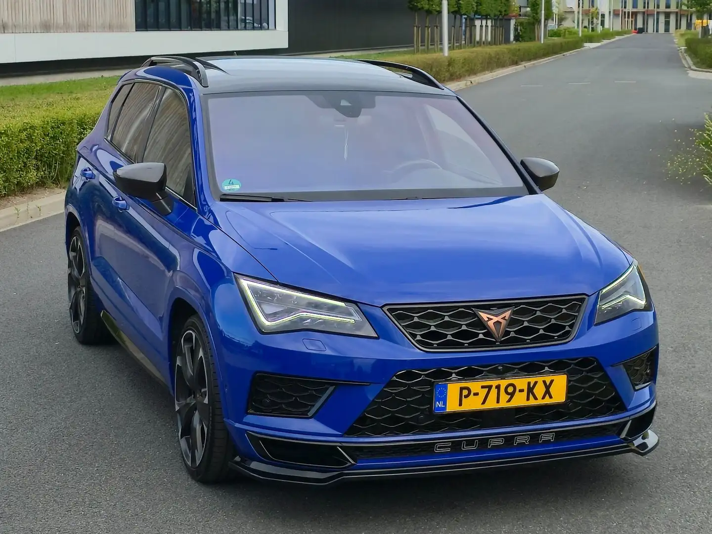 CUPRA Ateca Limited Akra Carbon Bleu - 1