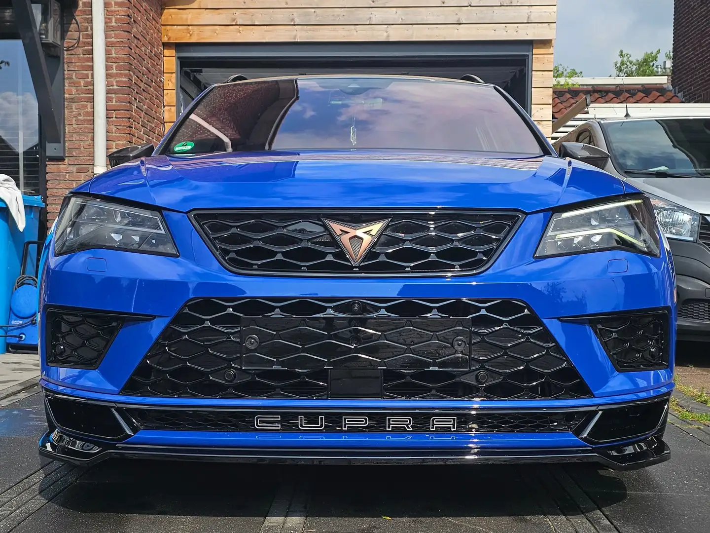 CUPRA Ateca Limited Akra Carbon Modrá - 1