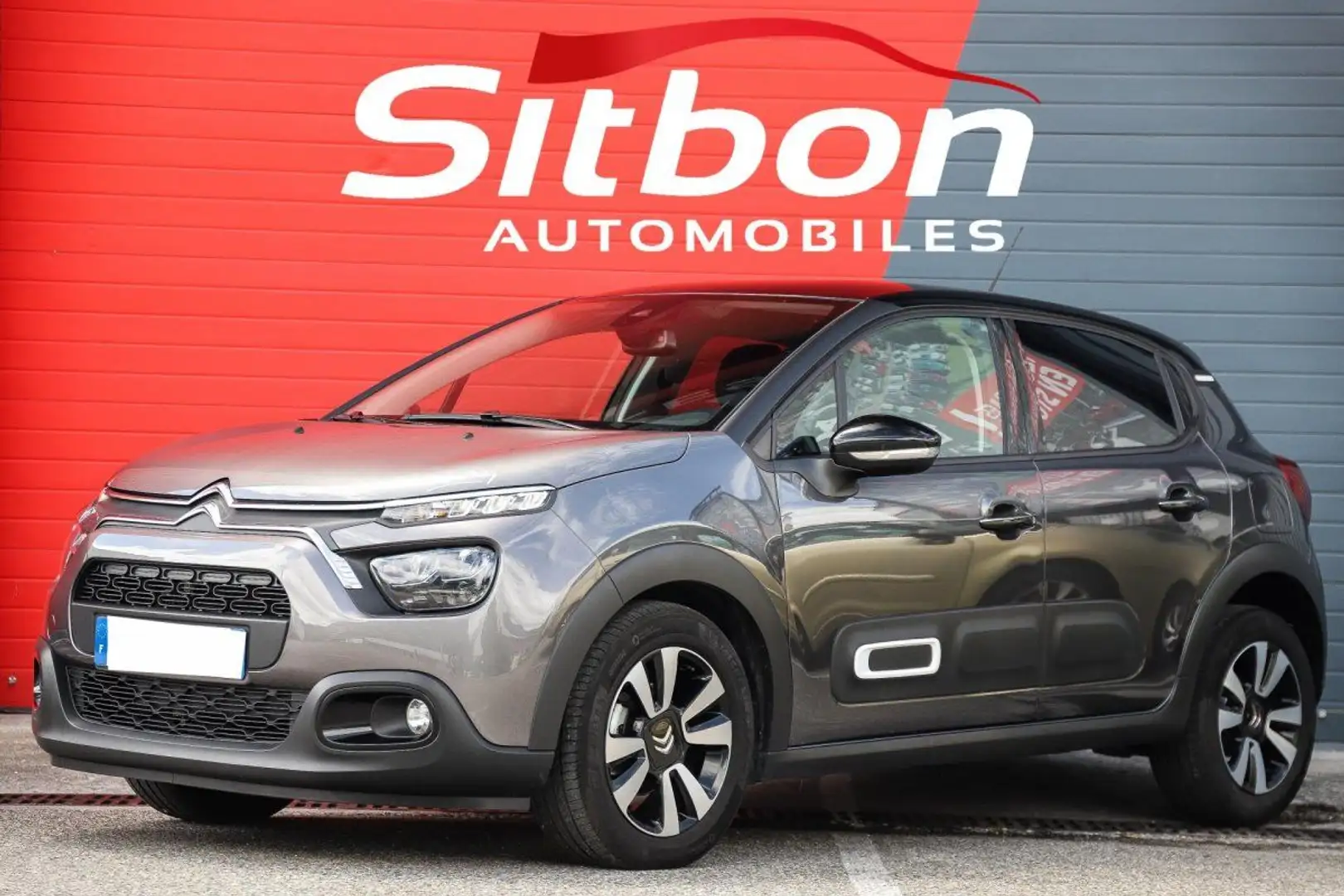 Citroen C3 1.2 PureTech 110 EAT6 Max CAMERA Gris - 1