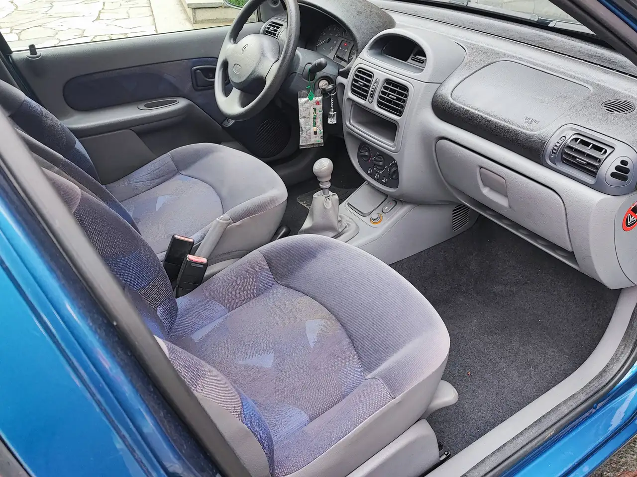 Renault Clio II 1999 5p 1.2 RT 4 airbag, foto 6