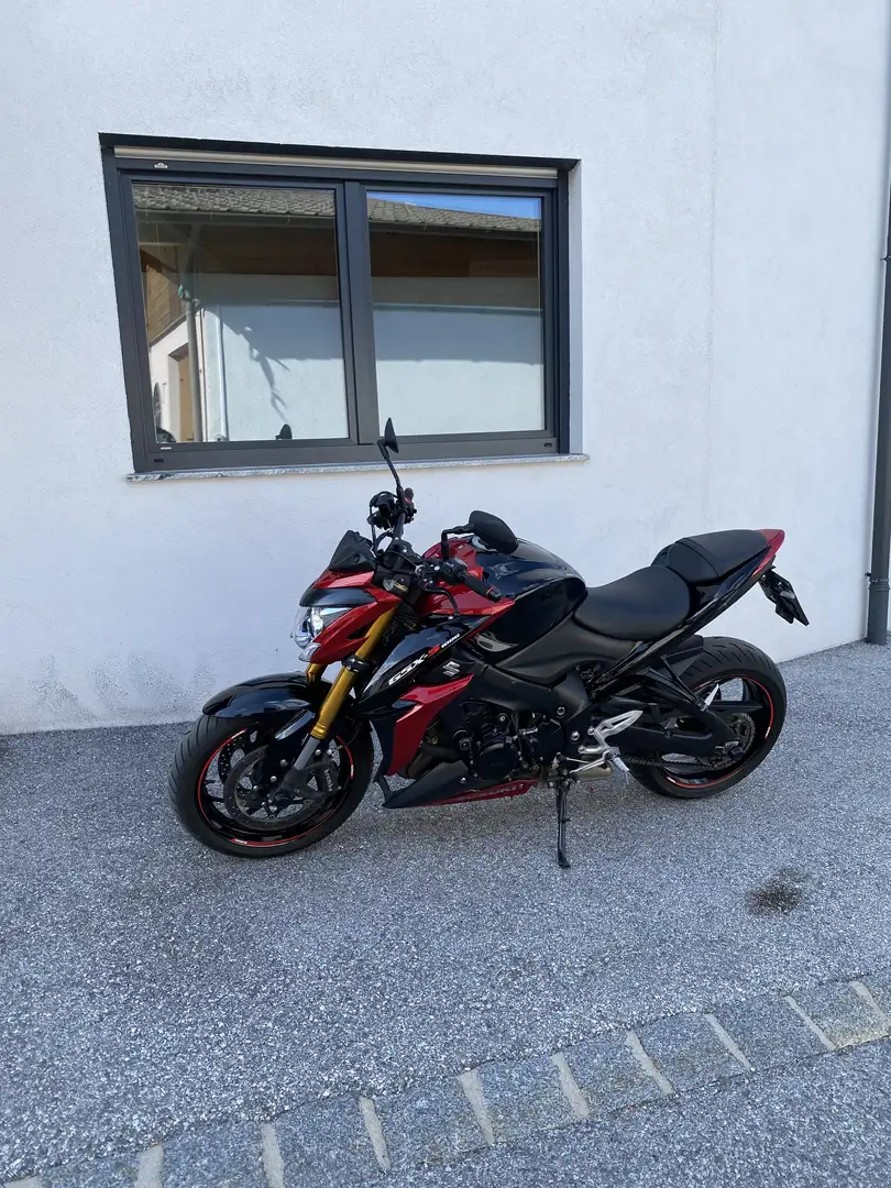 Suzuki GSX-S 1000 Roşu - 2