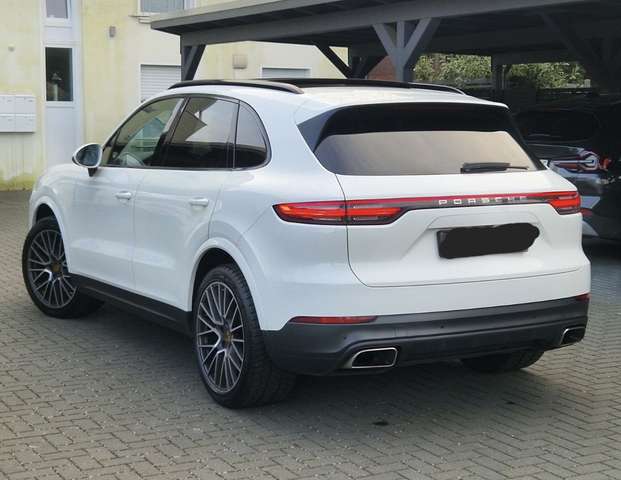 Porsche Cayenne Black Edition deutsches Fahrzeug