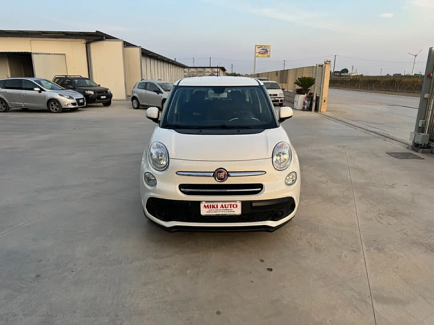 Fiat 500L FIAT 500L 1,3 MTJ 95CV Weiß - 1