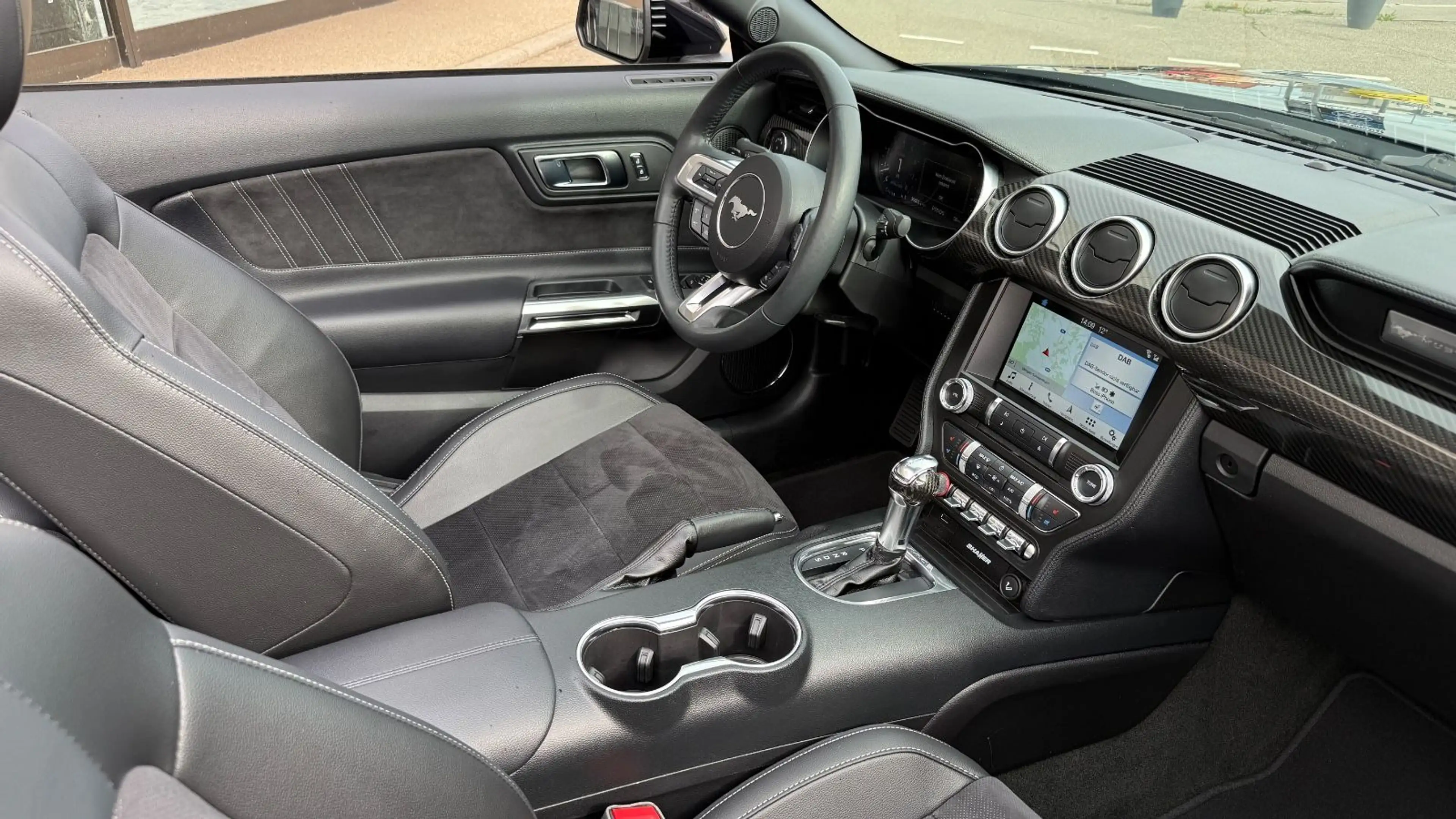 Ford Mustang GT 5.0 Cabrio*ACC*Kamera*All Black!TOP — photo 14
