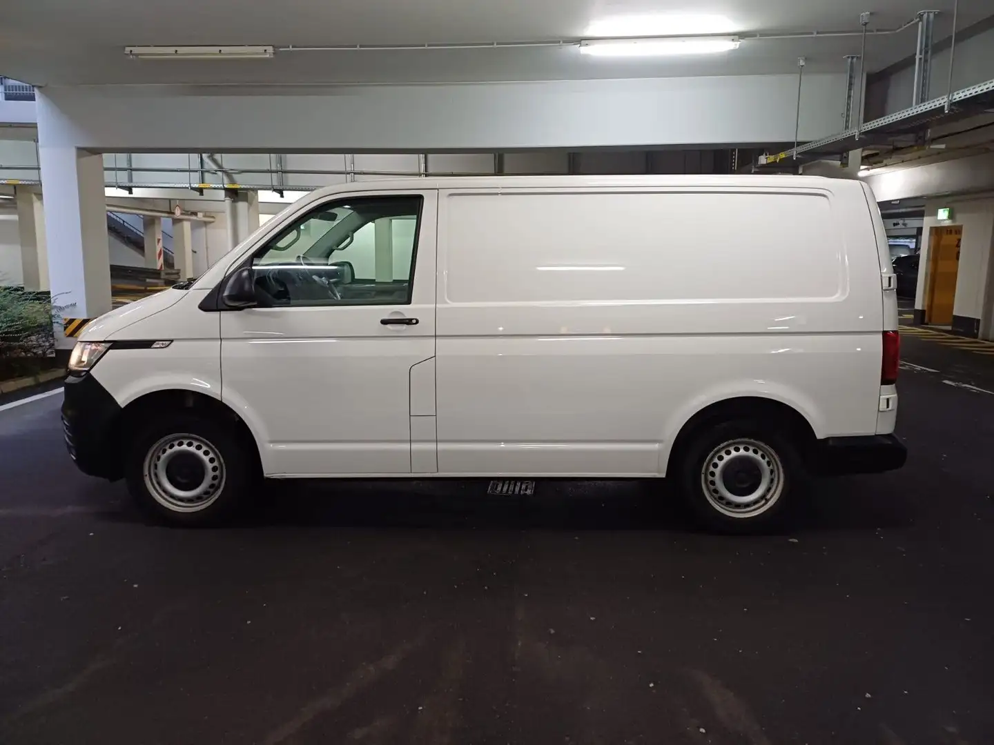 Volkswagen T6 Transporter T6.1 Transporter 2.0TDI Kasten*Kamera*NAVI*PDC* Weiß - 2