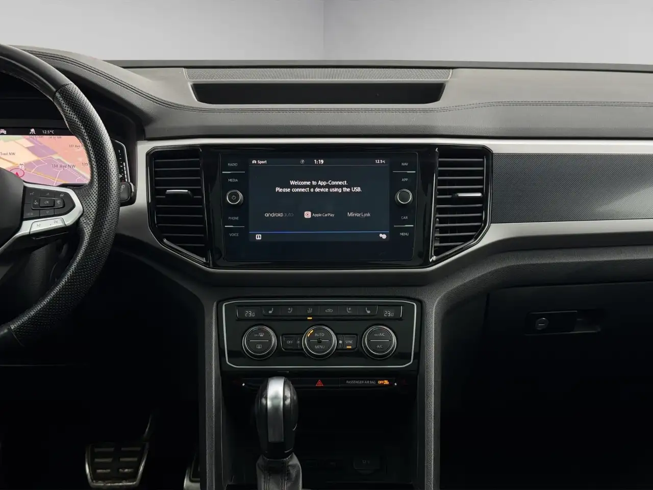 Volkswagen Atlas снимка Volkswagen Atlas