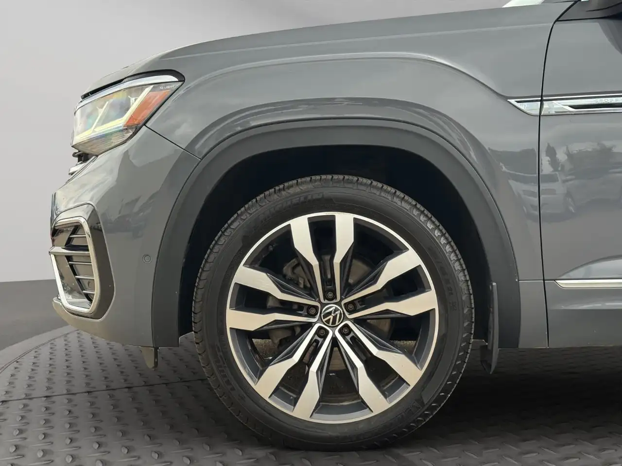Volkswagen Atlas снимка Volkswagen Atlas