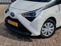 Toyota Aygo 1.0 VVT-i x-fun Wit - thumbnail 2
