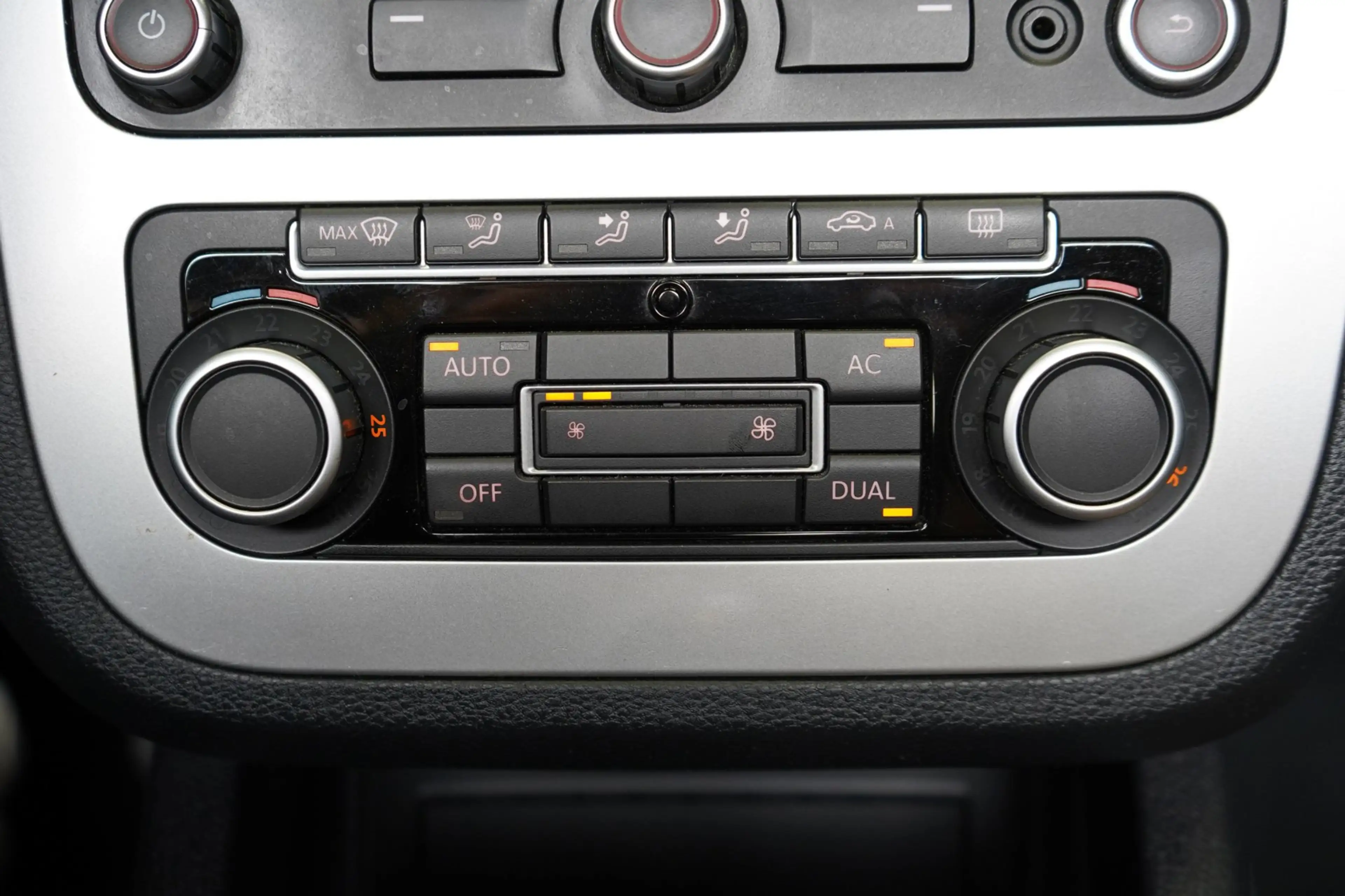 Volkswagen Eos 1.4 TSI Highline BlueMotion | SCHUIFDAK | NAP | AI — photo 26