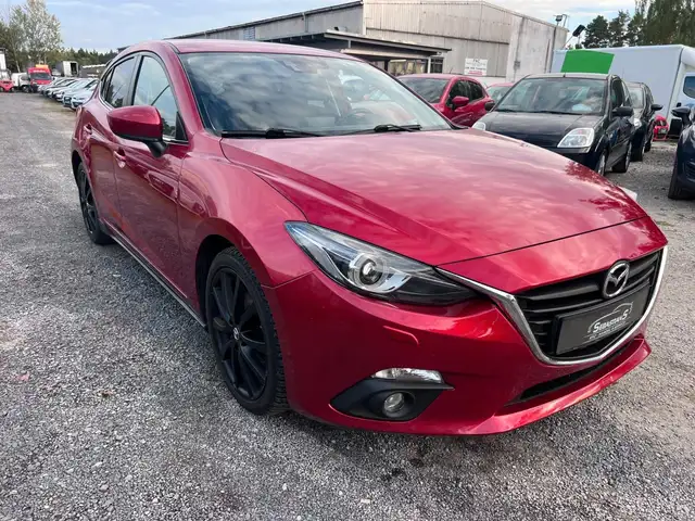 Mazda Mazda3 view 3