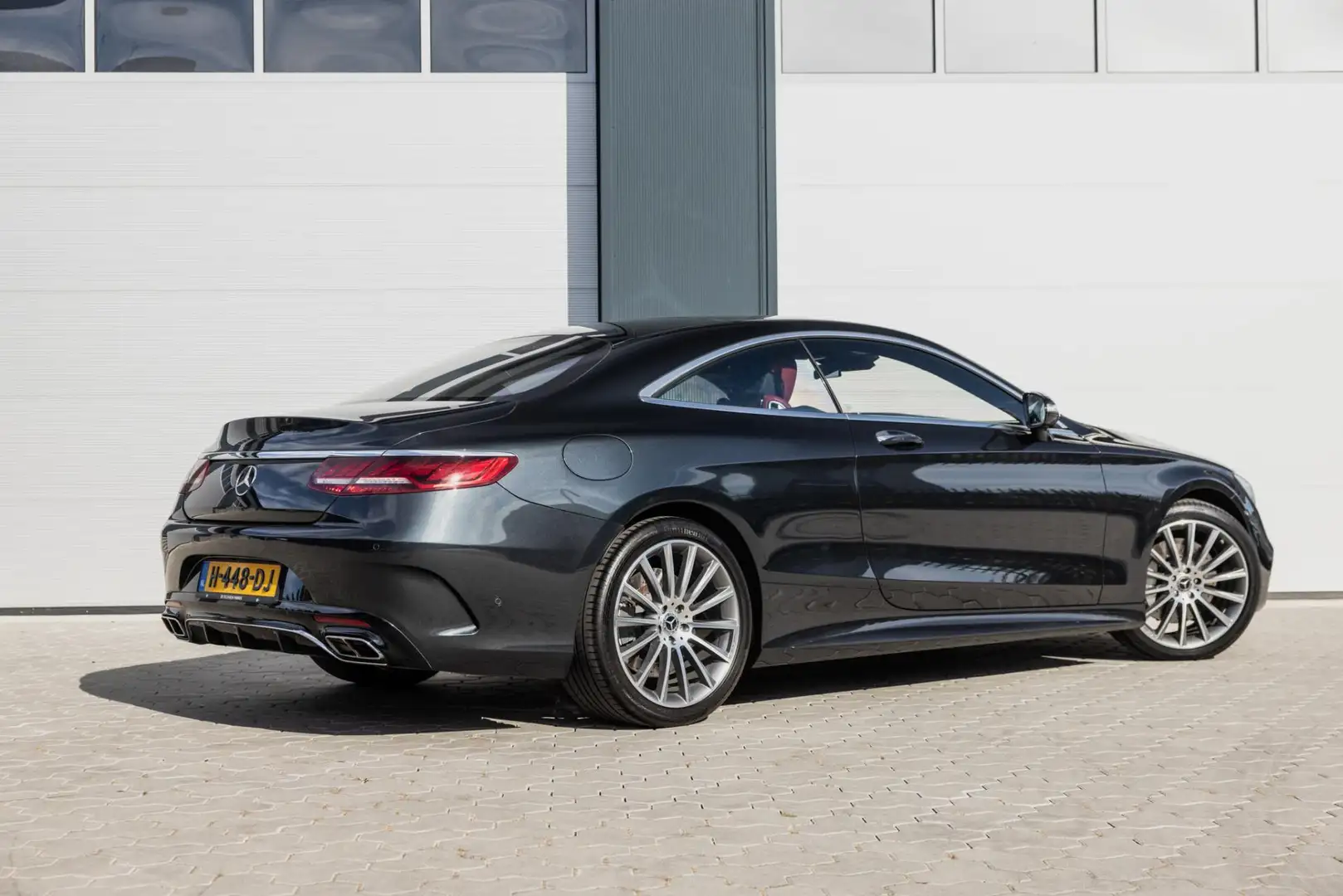 Mercedes-Benz S 560 Coupé 4MATIC Premium Designo Burmester Memory Schwarz - 2