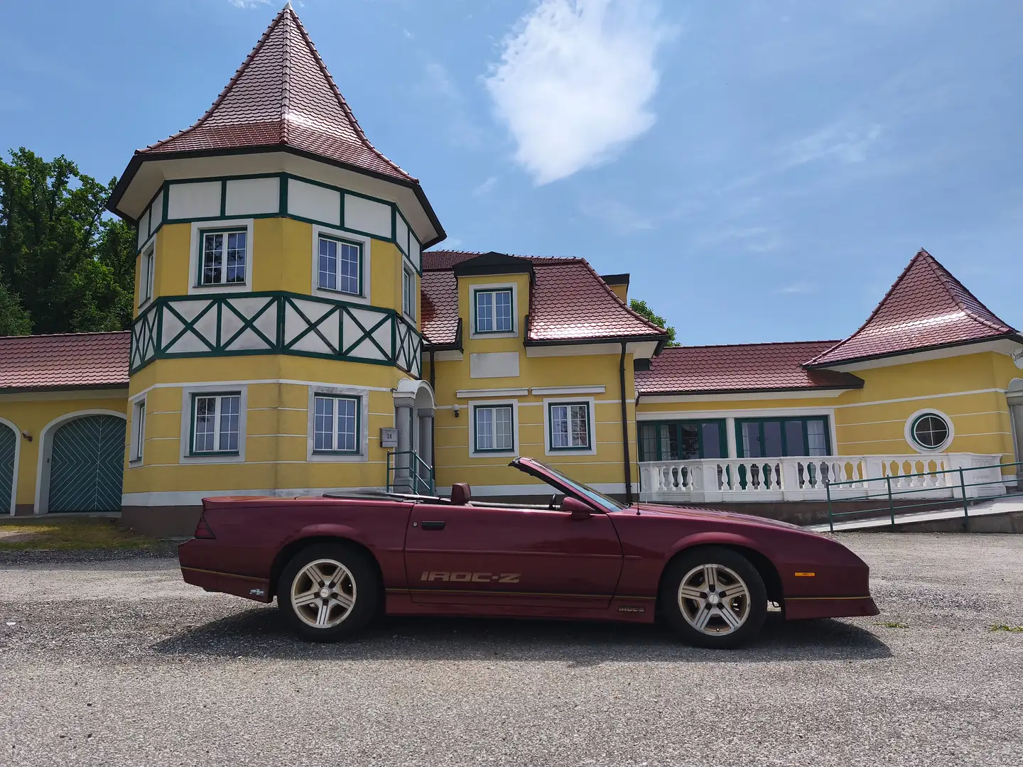 Chevrolet Camaro IROC-Z 28 Cabrio Rot - 2