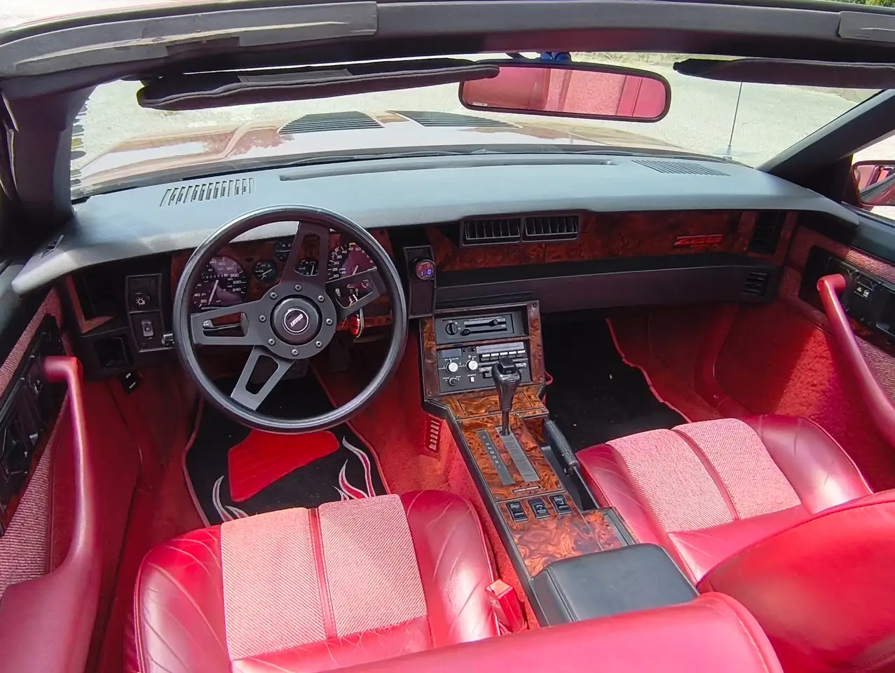 Chevrolet Camaro IROC-Z 28 Cabrio, foto 5