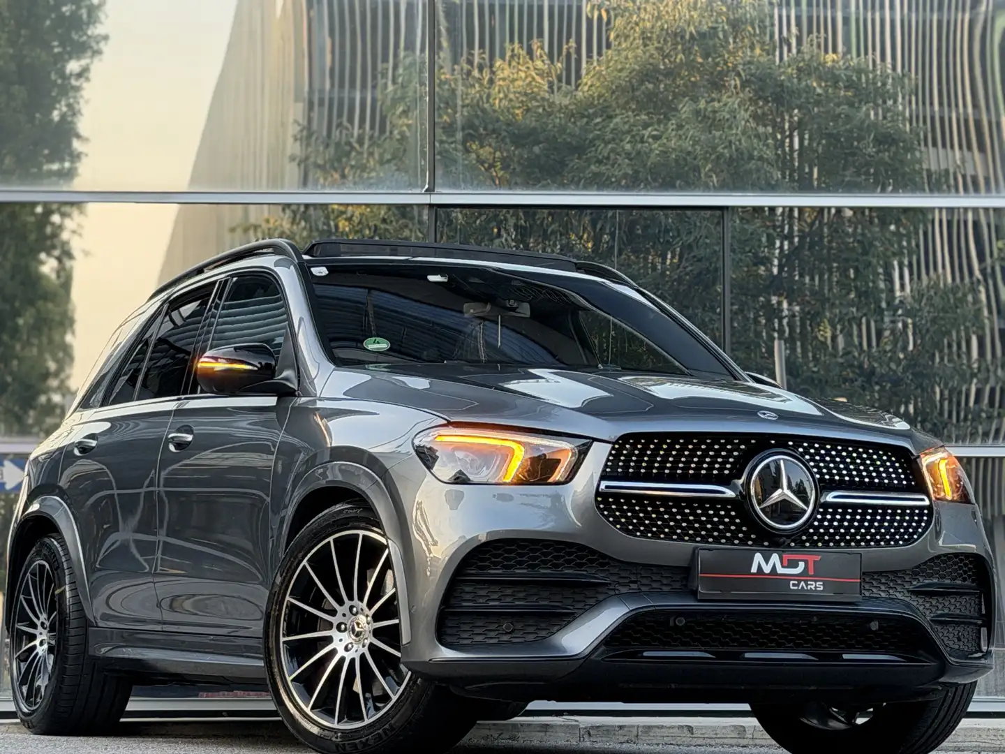 Mercedes-Benz GLE 350 GLE 350 de 4Matic AMG-LINE|HEAD-UP|MEMORY|BURMESTE Grau - 2