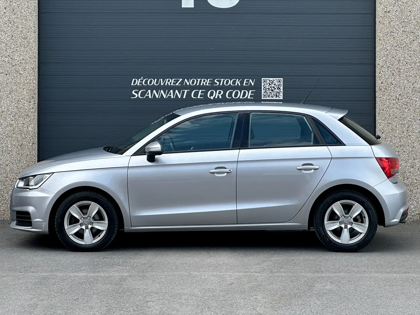 Audi A1 1.4 TDi / GPS / Bluetooth / Jantes alu. / Garantie Argent - 2
